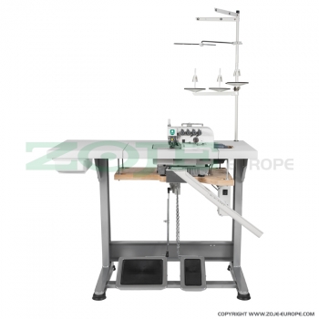 4-Faden Overlockmaschine ZJ652-13-BD mit eingebautem AC Servo Motor und Nadelpositionierung Set